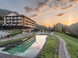 Ruhehotel & Naturresort Rehbach - Adults only，位于沙特瓦尔德的酒店