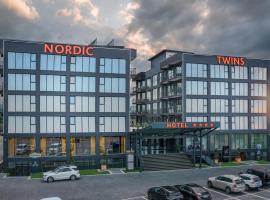 Hotel Nordic Twins，位于勒德乌齐的酒店