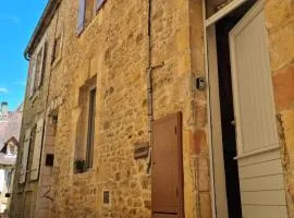 La maison de Lily au cœur de la cité Médiévale