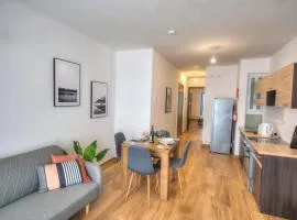 Modern and centrally located large one bedroom apartment KBON1-1