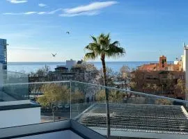 New build modern ap 4 min walk to the beach and Marbella old town