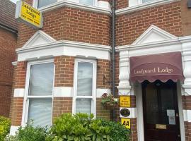 Landguard Lodge Guest House，位于南安普敦的旅馆