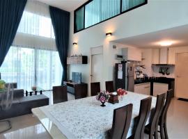 Family House @ Casa Seaside Rayong，位于Ban Chak Phai的酒店