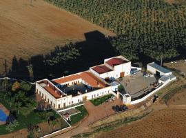 Hotel Bodega el Moral，位于Ribera del Fresno的酒店