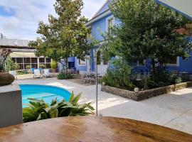 Hotel Las Casitas del Jardín，位于Tudela de Duero的酒店