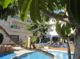 Playa Marina II Overlooking the pool