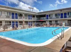 新奥尔良6号汽车旅馆 - 斯莱德尔