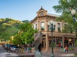 2 Bedroom Condo In Downtown Aspen, Just One Block To Silver Queen Gondola