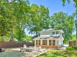 Cheery Cottage with Yard Less Than 1 Mile to Marietta Square