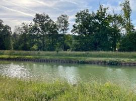 Gîte calme au bord de l'Ouche.，位于Fleurey-sur-Ouche的酒店