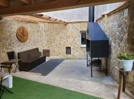 Casa rural L´Amparo -3 espigas- Categoría superior-15 personas