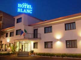 勃朗科酒店，位于卡索里亚的酒店