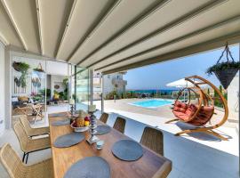 Sea view villa with private pool close to the beach，位于卡特罗斯的酒店