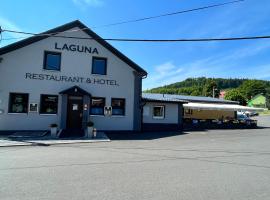 LAGUNA Hotel & Restaurant，位于Přimda的酒店