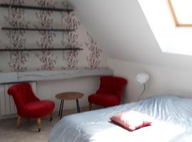 Triplex tout confort, plein centre ville Bauge en Anjou，位于Baugé-en-Anjou的酒店