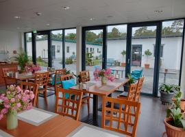 Hotel Burgholz，位于Stepprath的酒店