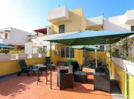 Family apartment in Torre Pali with private 100 sqm garden