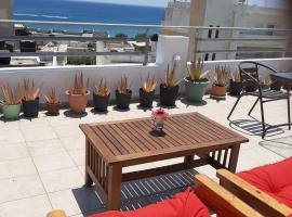 Comfy Apartment near the Sea，位于依拉佩特拉的酒店