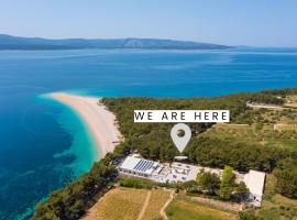 Zlatni Rat Beach Resort，位于波尔的酒店