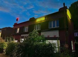 Hospitality Hotel Cap Mer，位于贡夫勒维尔洛谢的酒店