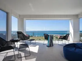 Coolum Beach Holiday House