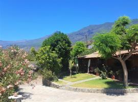 Finca La Casita en entorno natural，位于Arafo的酒店