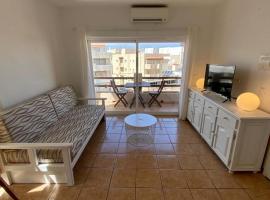 Apartamento para 4-5 personas en es Pujols, Formentera，位于埃斯普霍斯的度假短租房