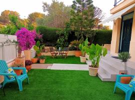 卡梅塔旅馆，位于库尼特的酒店