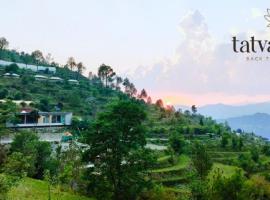 Tatva Hills Mountain Resort，位于Bhikia Sain的酒店