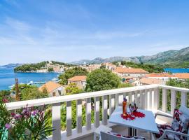 Apartments & Rooms Mara & Petrunjela，位于察夫塔特的酒店