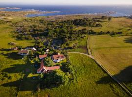 Studio Solbakke Hvaler - Modern studio close to sea，位于Rød的酒店