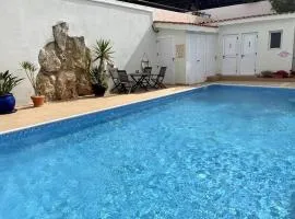 2 bed apt mountains and costal views with pool