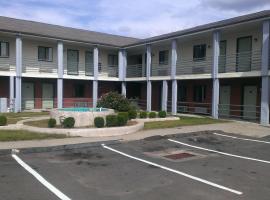 布兰福德汽车旅馆，位于布兰福德的酒店