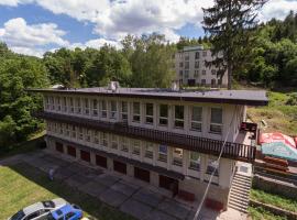 Hotel Na Chmelnici，位于Oslnovice的酒店