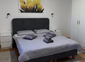 Apartment & Rooms - Marina，位于普洛切的酒店