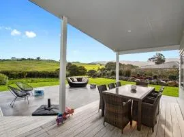 Pukeko Paradise - Mangawhai Heads Holiday Home