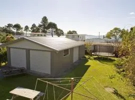 Joes Place - Cooks Beach Holiday Home