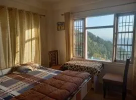 Valleyview Open Balcony Near Ridge Mall Shimla