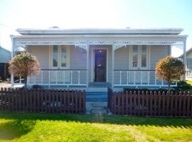 Haven on Hannan - Whitianga Holiday Home，位于怀蒂昂格的酒店