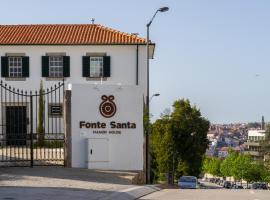 FONTE SANTA Manor House，位于加亚新城的酒店