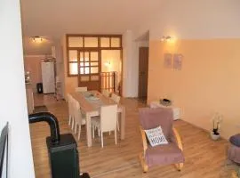 Lory a three bedroom apartment with a BBQ