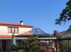 Casa Rural del Corral，位于马尔帕尔蒂达德普拉森西亚的乡间豪华旅馆