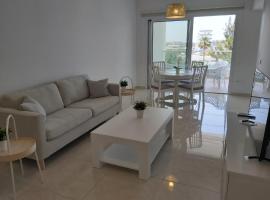 Dinglis Residences 31，位于拉纳卡Larnaca Medieval Castle附近的酒店