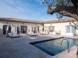 La Bastide du Rocher Boutique Hôtel & Spa，位于罗克布伦河畔阿尔让的酒店