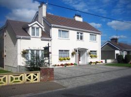 The Meadows Bed and Breakfast，位于莫纳汉Mullaghmore Equestrian Centre附近的酒店