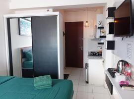 X-Press Bedroom Riverview Cikarang，位于Jarakasta的公寓式酒店