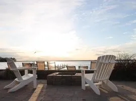 Lakeside Gull Lake Condo, Playground, Firepit, Boat Rentals