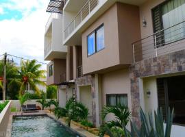 Modern and cosy condo: Westwood Apartments