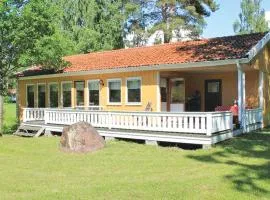 Beautiful Home In Mönsterås With Kitchen