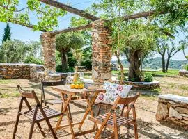 Awesome Home In Constantina With Wifi